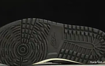 Hyperoad Shadow Low Golf Jordan 1 Retro 0624